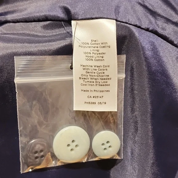 Talbots petite coat - Picture 8 of 9